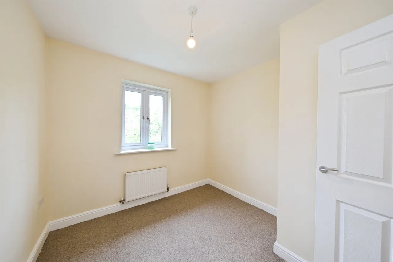 Leatham Avenue, Kimberworth, S61, photo 10