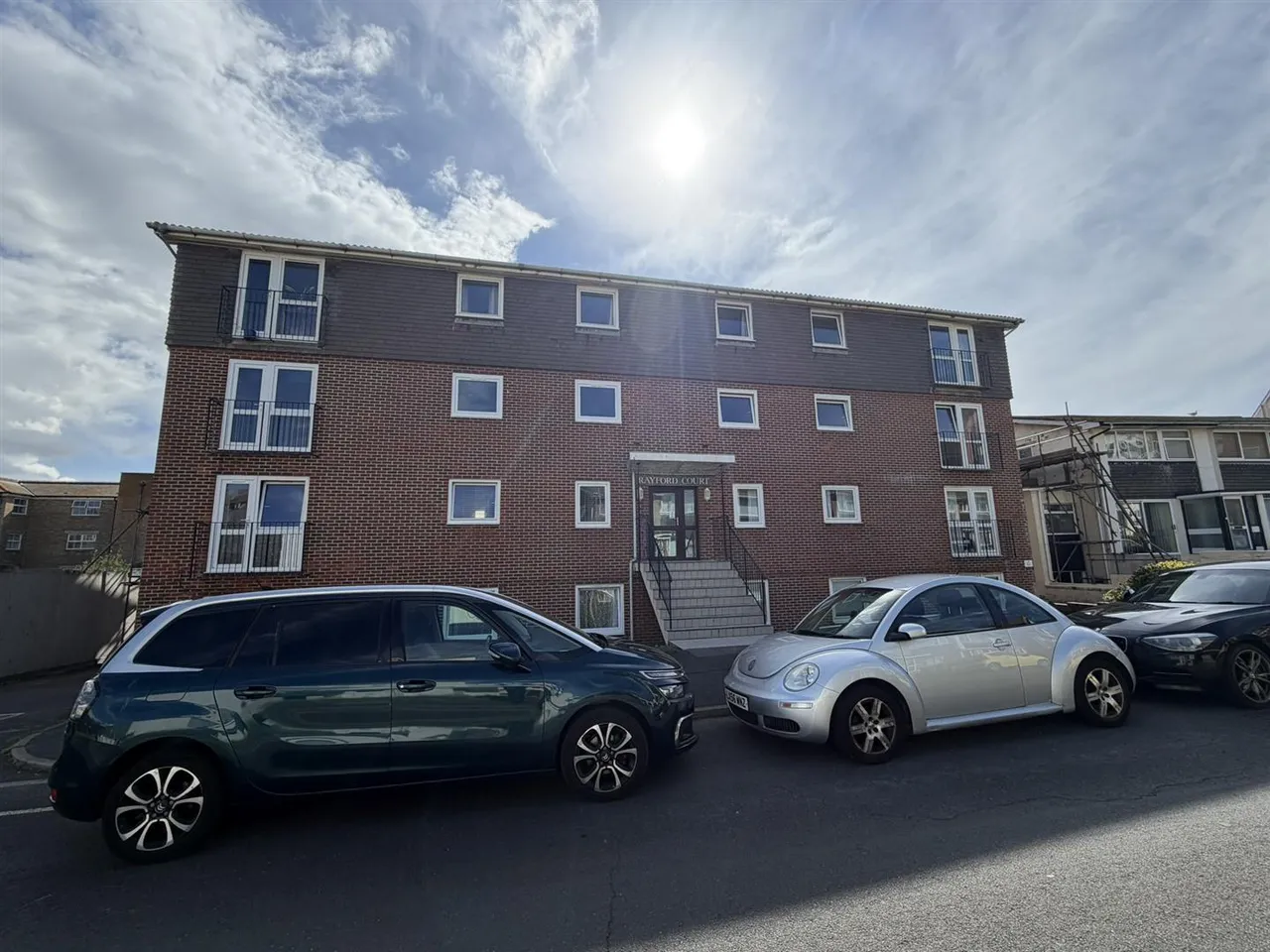 2 bed flat to rent, St. Johns Road, Seaford