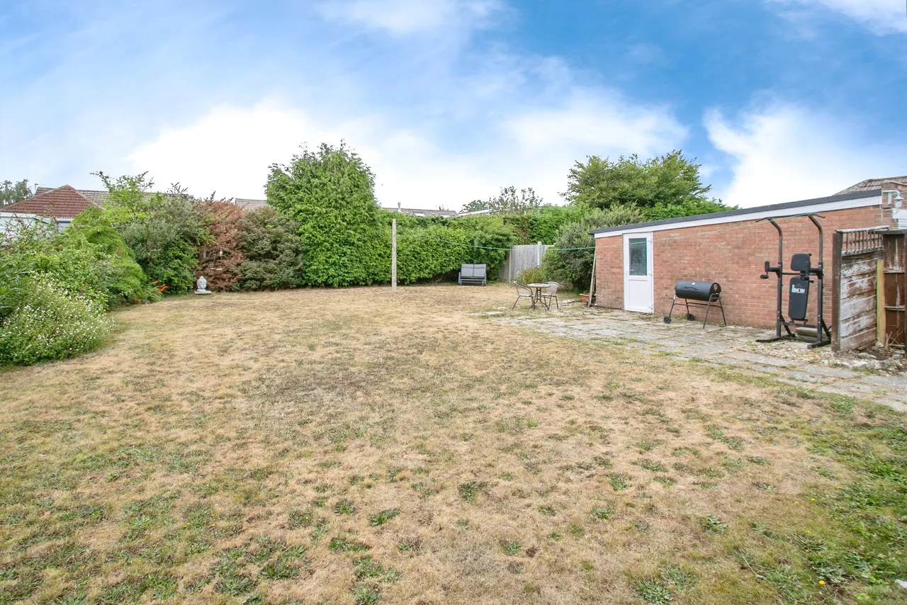 West Mill Crescent, Wareham, BH20, photo 14