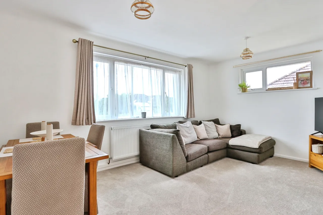 West Mill Crescent, Wareham, BH20, photo 5
