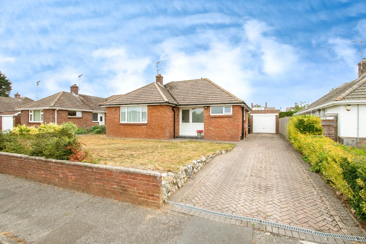 West Mill Crescent, Wareham, BH20, photo 16