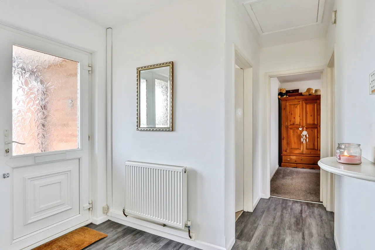 West Mill Crescent, Wareham, BH20, photo 8