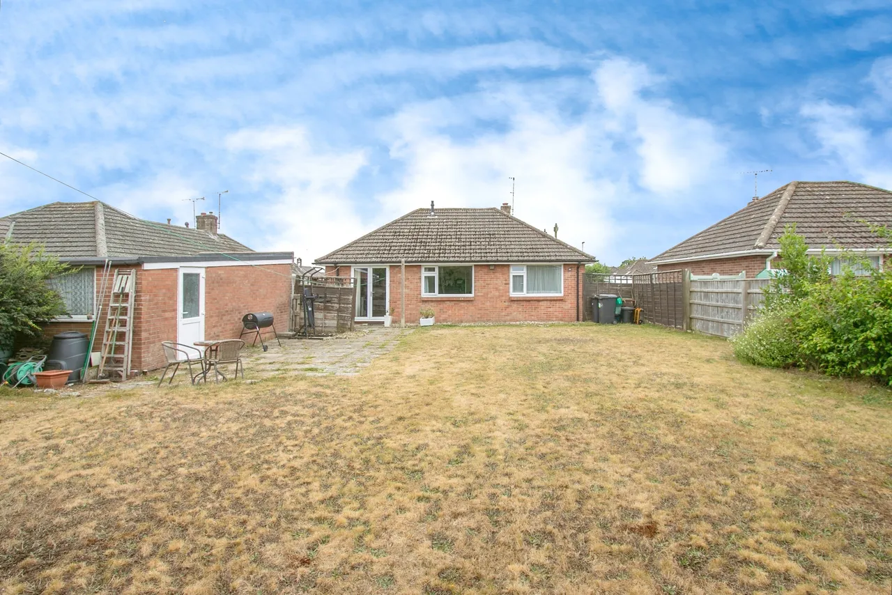 West Mill Crescent, Wareham, BH20, photo 13