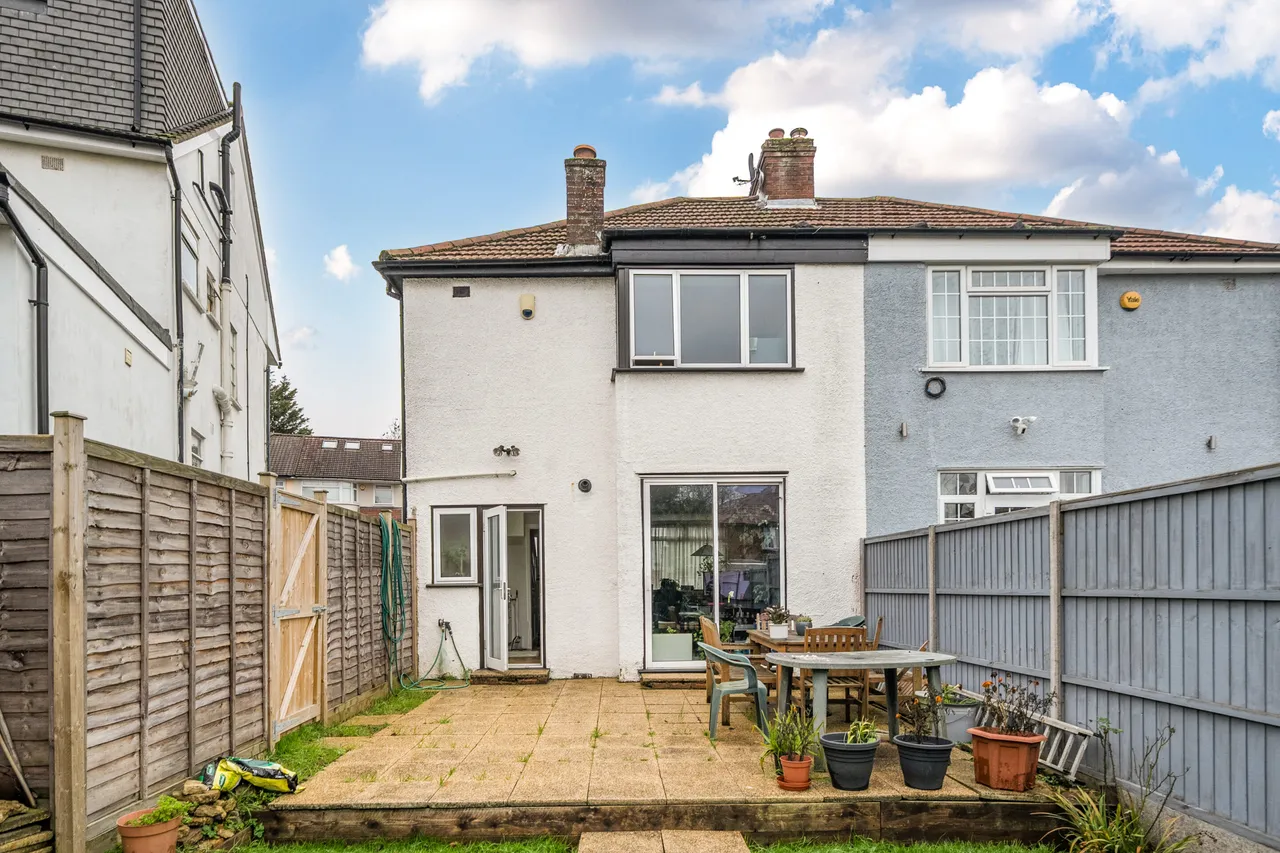 Riverdene, Edgware, HA8, photo 9