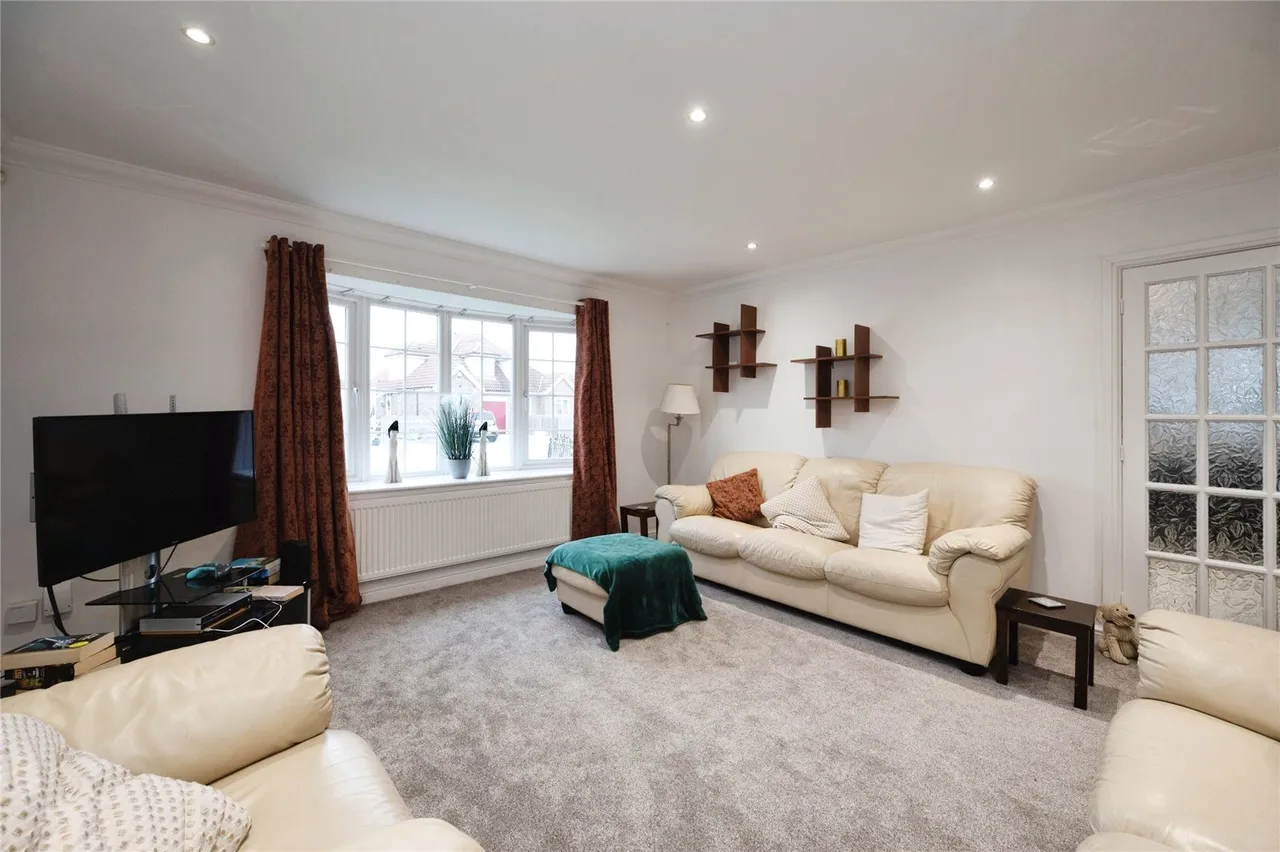 Coronation Road, Hayling Island, PO11, photo 15