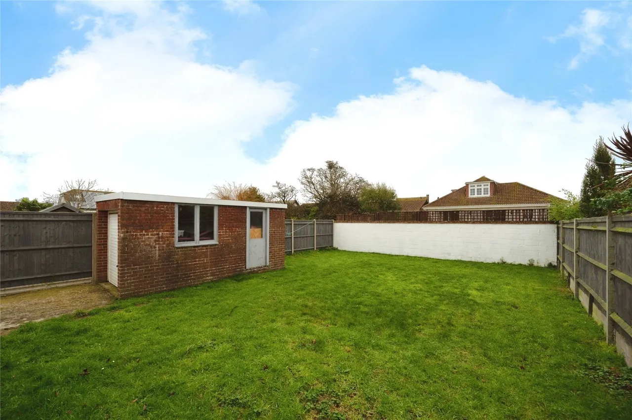 Coronation Road, Hayling Island, PO11, photo 17