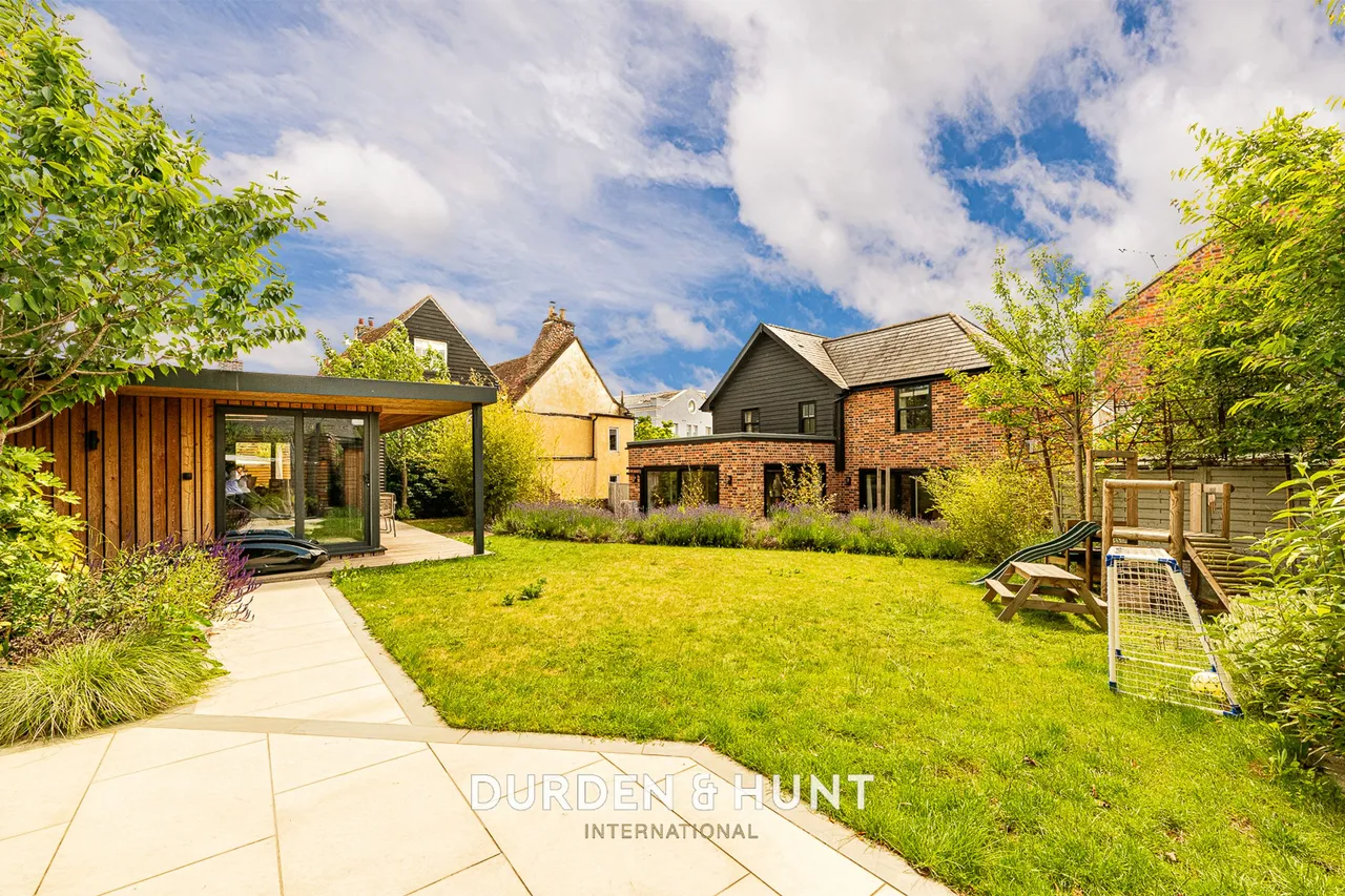 West Street, Wivenhoe, CO7, photo 30