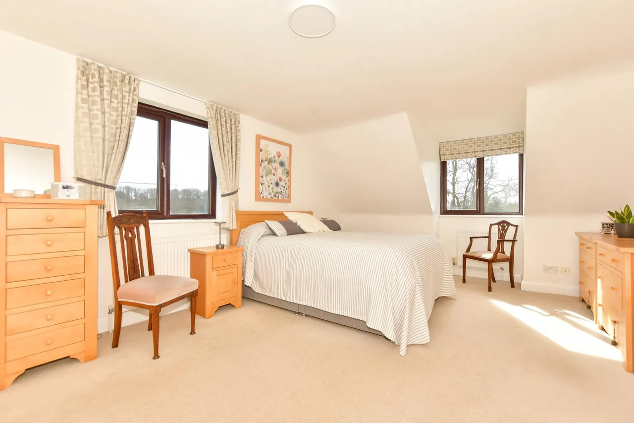 Wheel Barrow Town, Stelling Minnis, CT4, photo 10