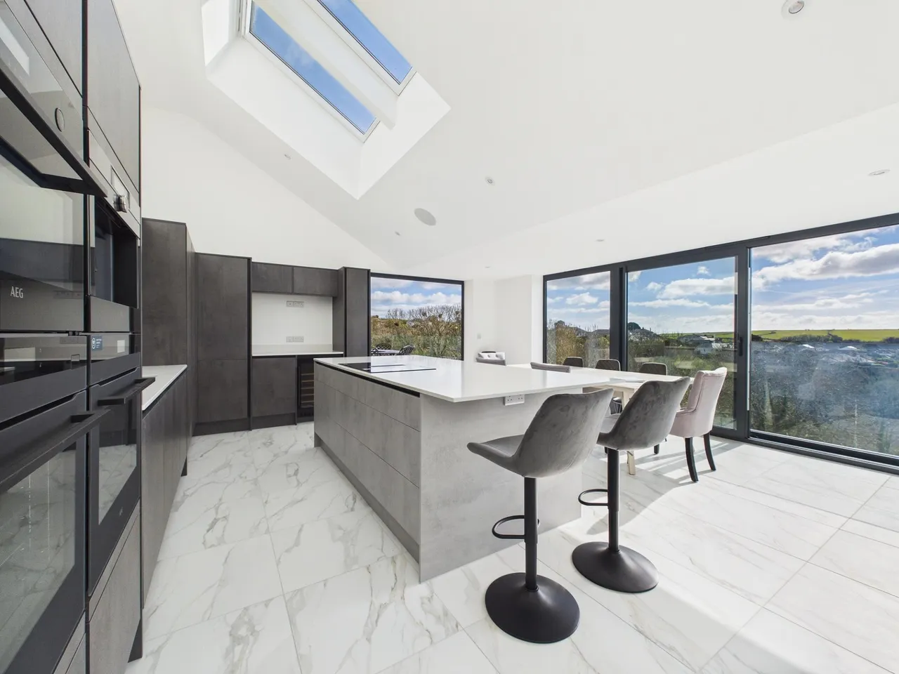 Spinnaker Drive, St Mawes, TR2, photo 10