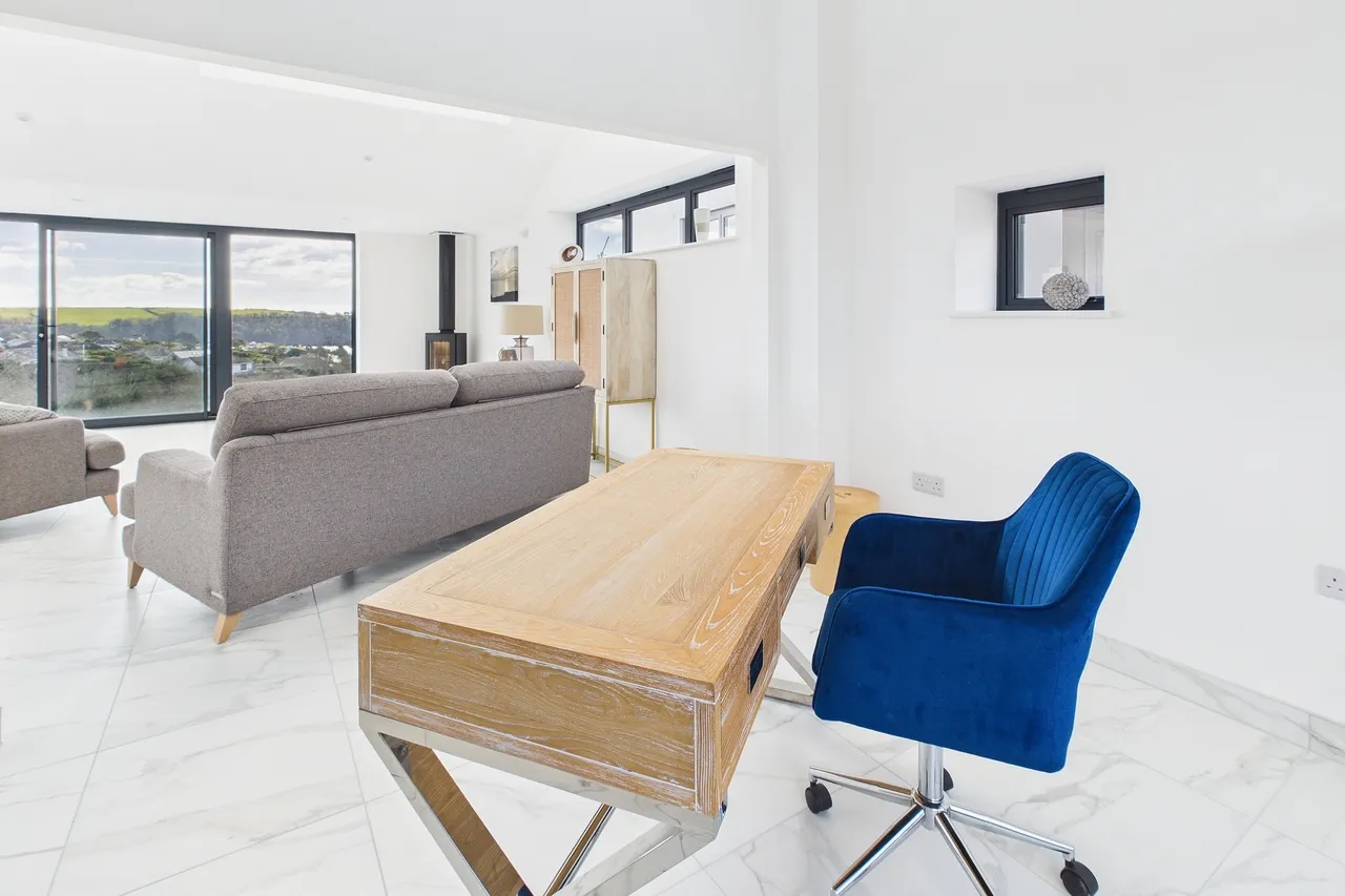 Spinnaker Drive, St Mawes, TR2, photo 14