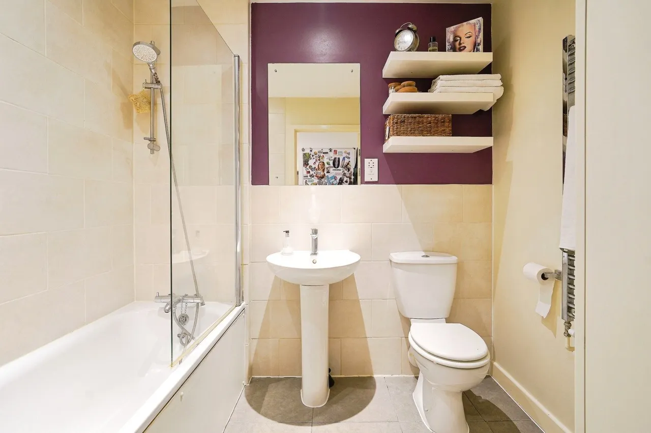 Ottley Drive, London, SE3, photo 14