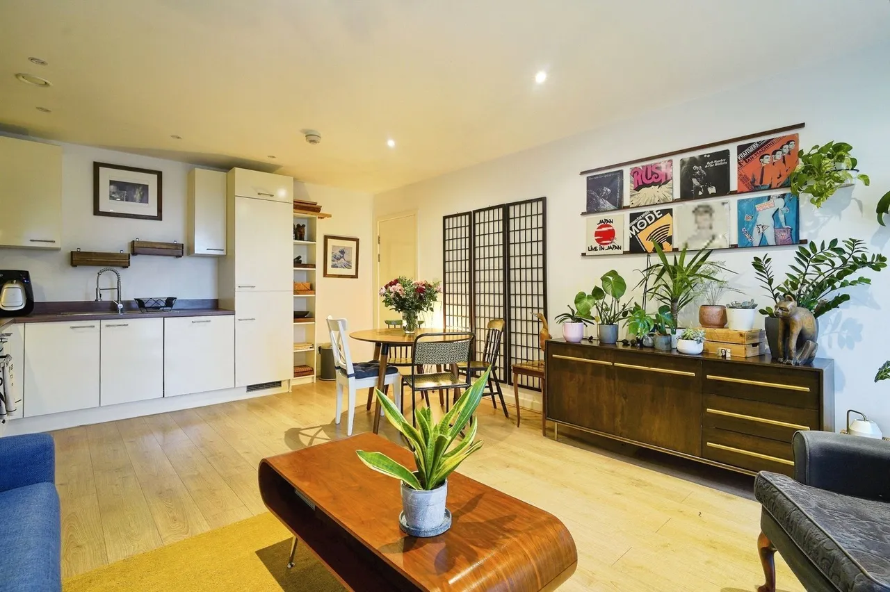 Ottley Drive, London, SE3, photo 3