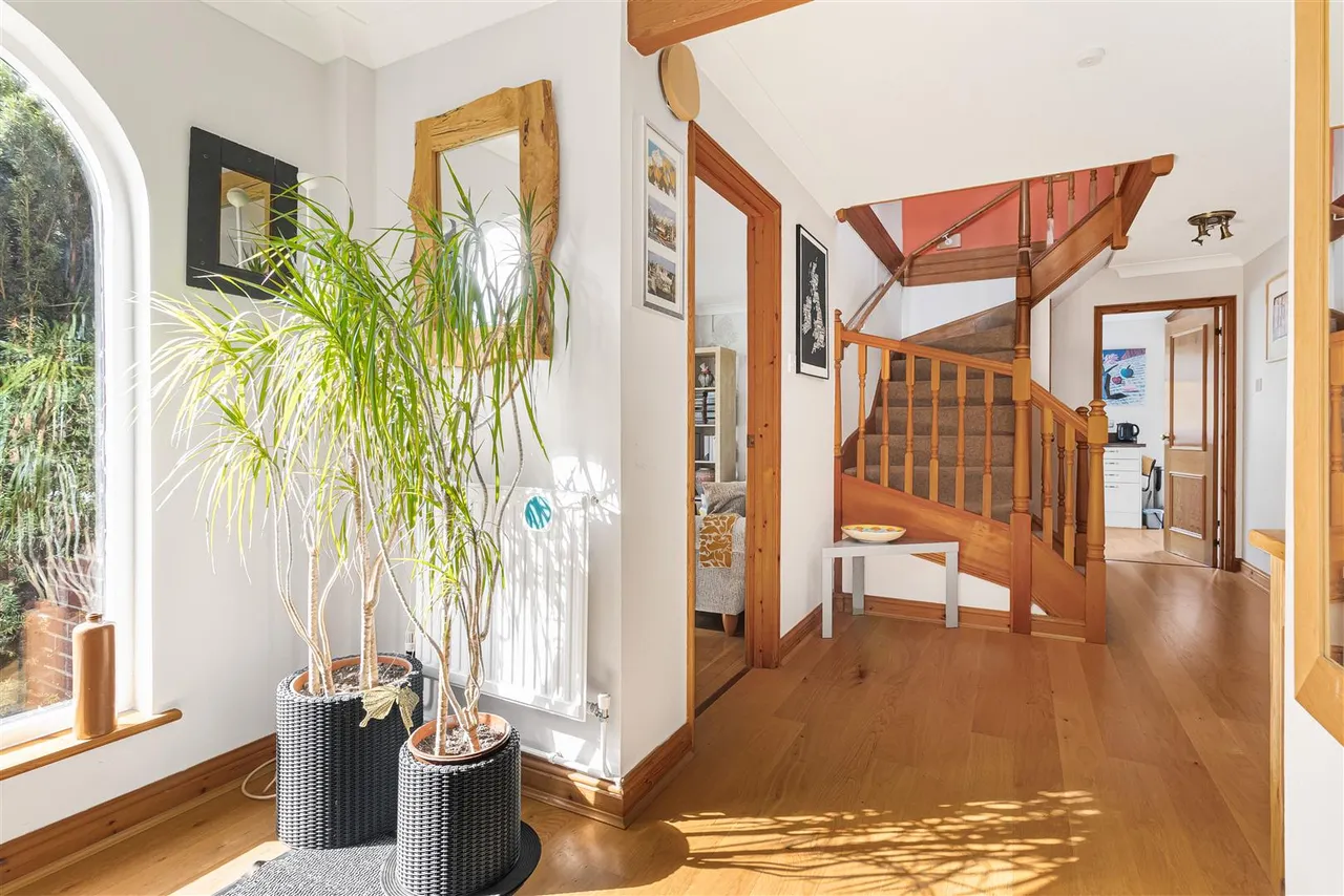 Petersfield Road, Duxford, CB22, photo 3