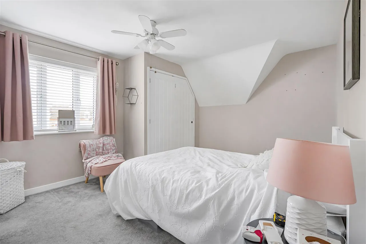 Manor Farm Close, Haverhill, CB9, photo 16