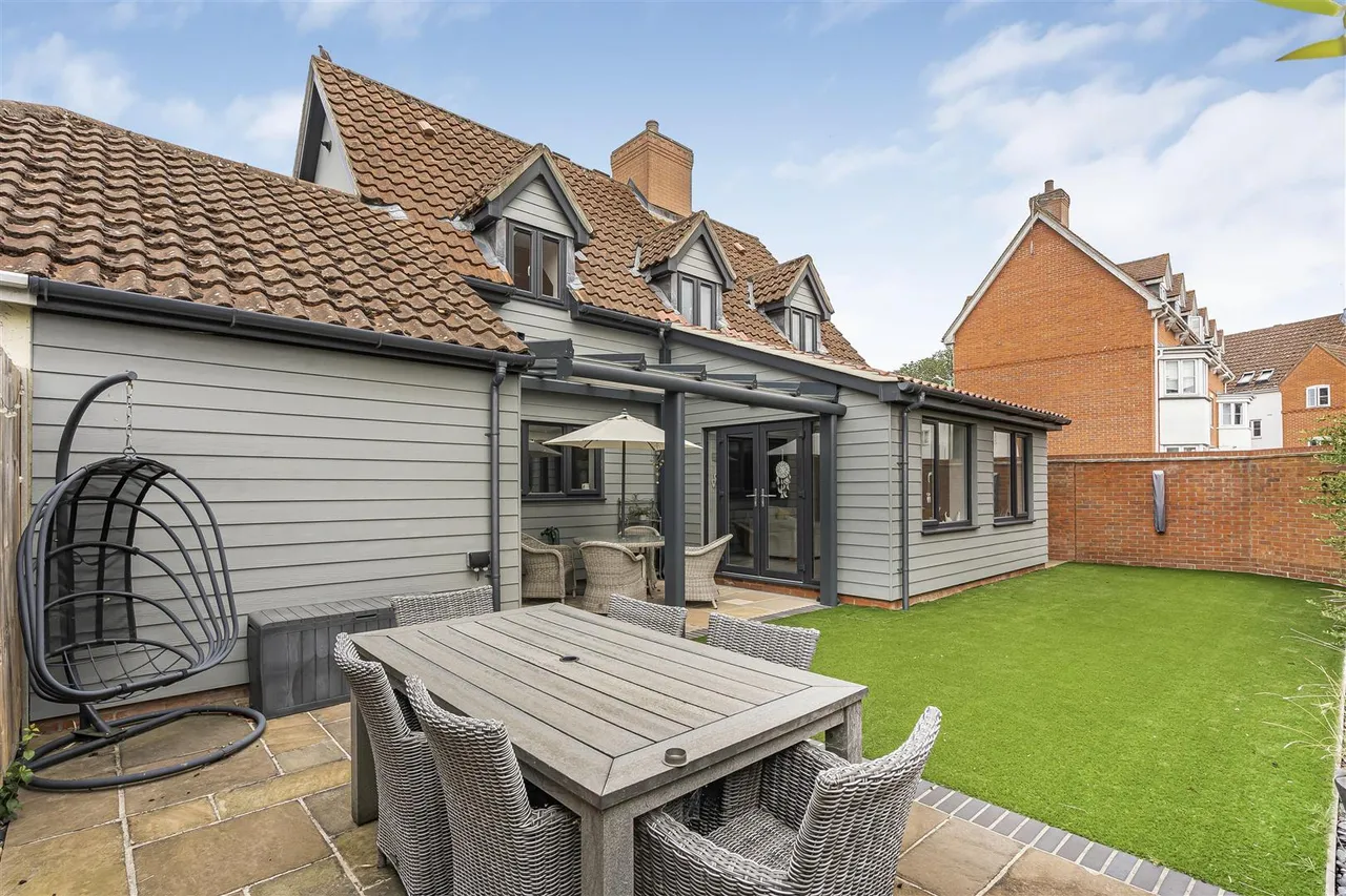 Manor Farm Close, Haverhill, CB9, photo 26