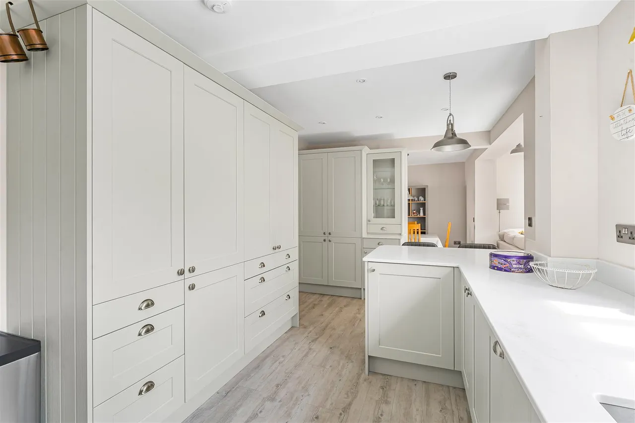 Manor Farm Close, Haverhill, CB9, photo 6