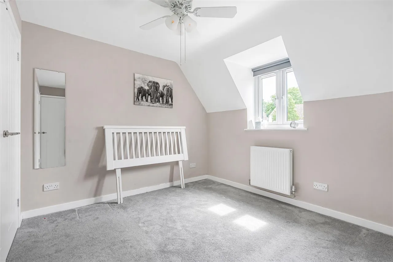 Manor Farm Close, Haverhill, CB9, photo 18