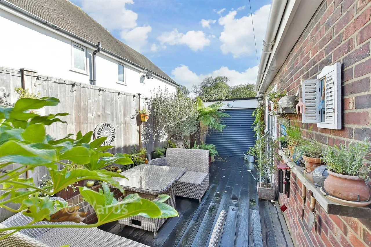 Leeds Road, Langley, ME17, photo 17