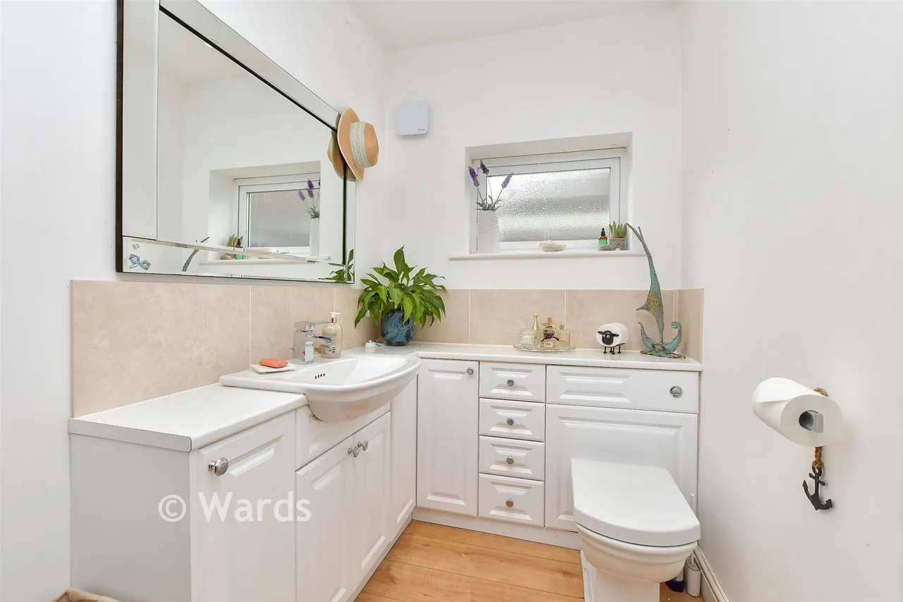 Leeds Road, Langley, ME17, photo 11