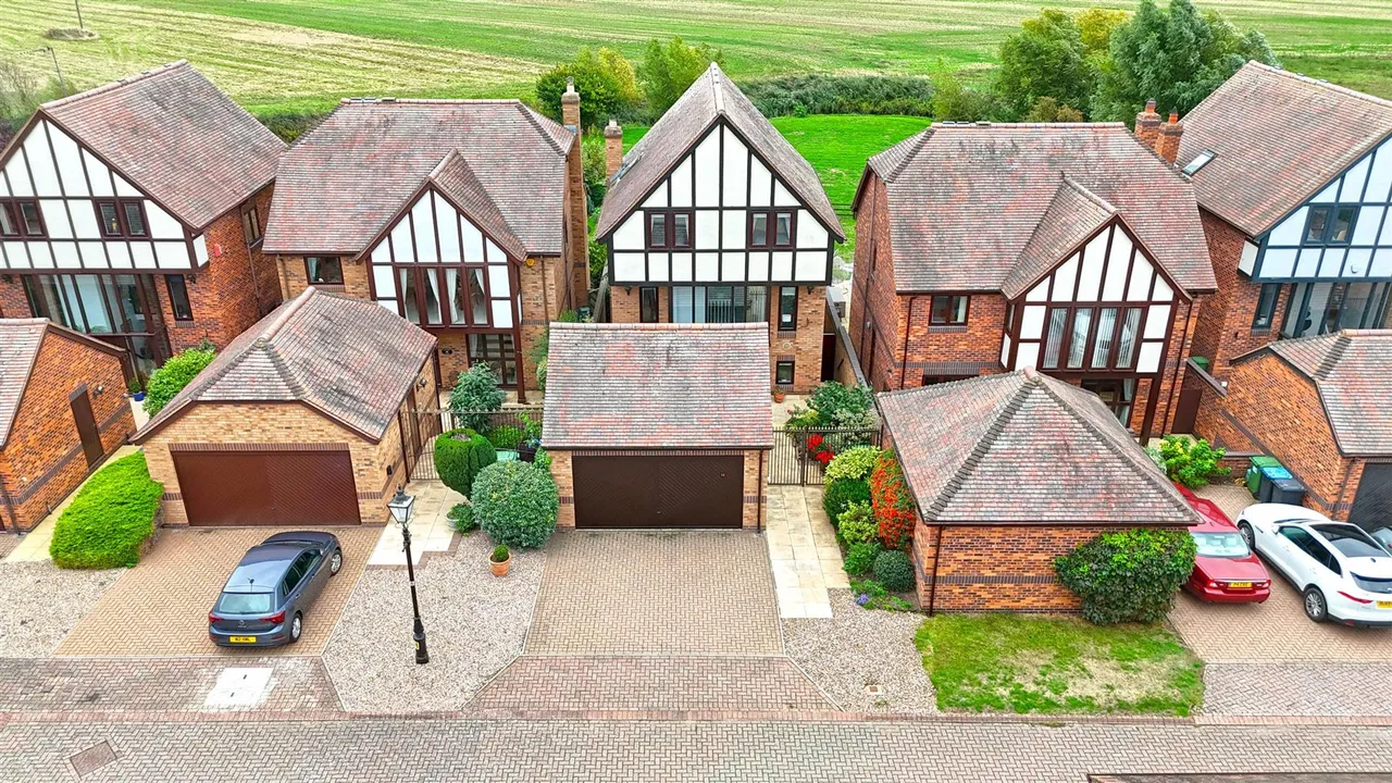 River Way, Shipston-On-Stour, CV36, photo 35