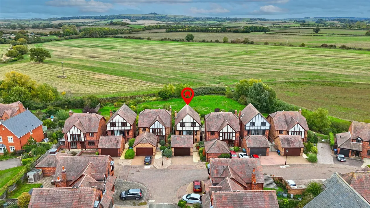 4 bed house for sale — River Way, Shipston-On-Stour, CV36