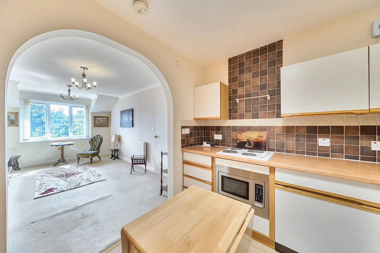 Windsor Close, Northwood, HA6, photo 4