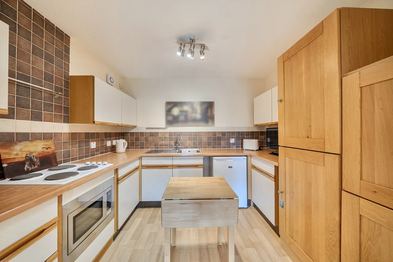 Windsor Close, Northwood, HA6, photo 5