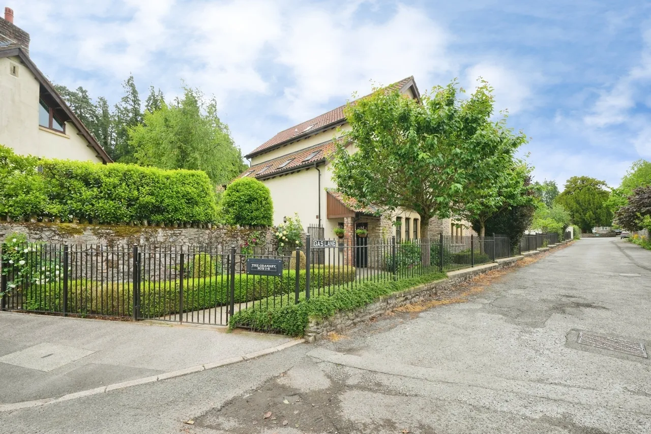 High Street, Oakhill, BA3, photo 18