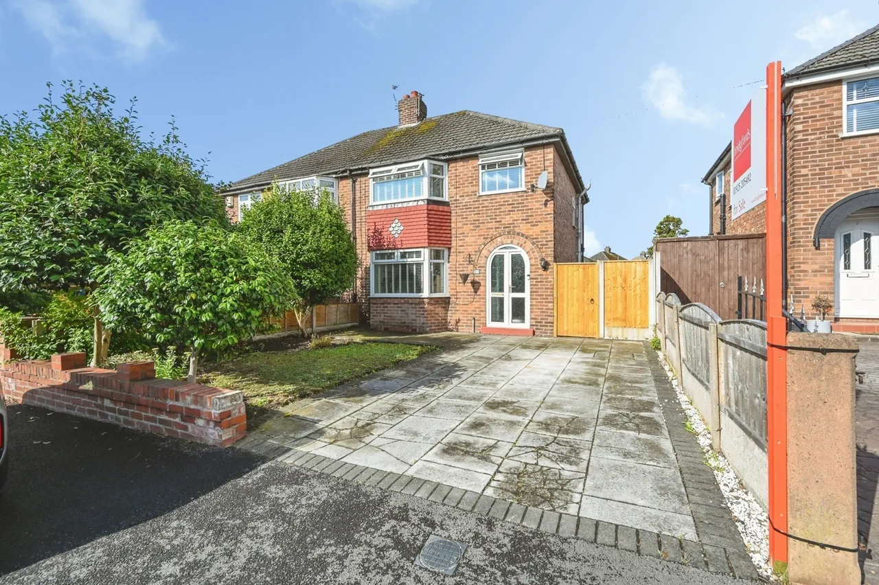 3 bed house for sale — Ridley Drive, Great Sankey, Warrington, Cheshire, WA5