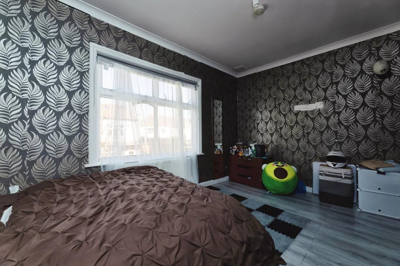 Ferndale Road, London, E7, photo 10