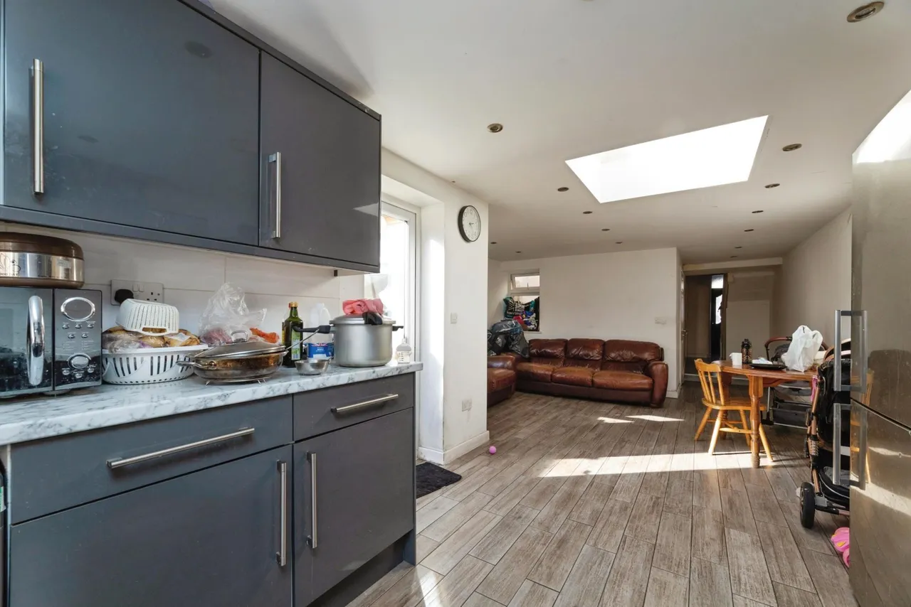 Ferndale Road, London, E7, photo 5
