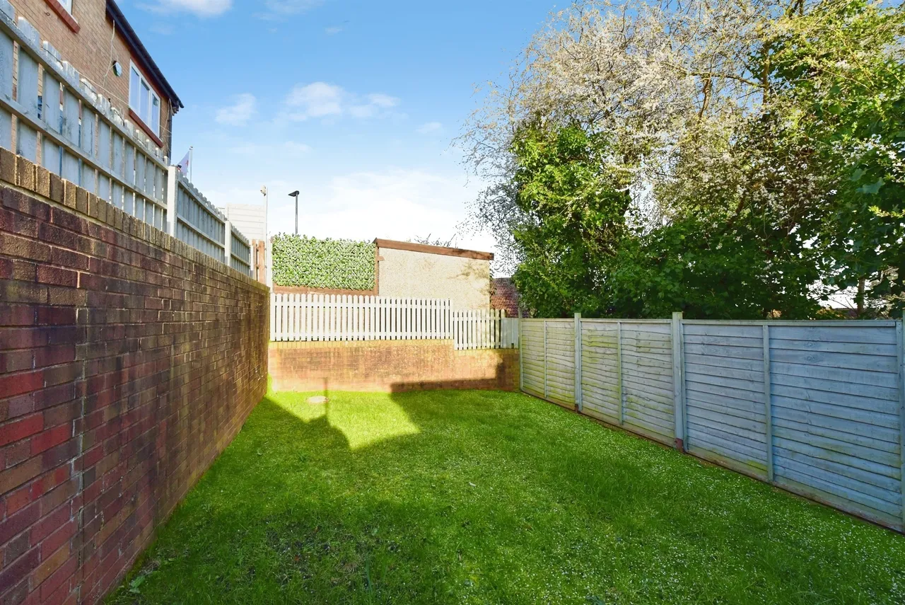 Carpenter Croft, Sheffield, S12, photo 13