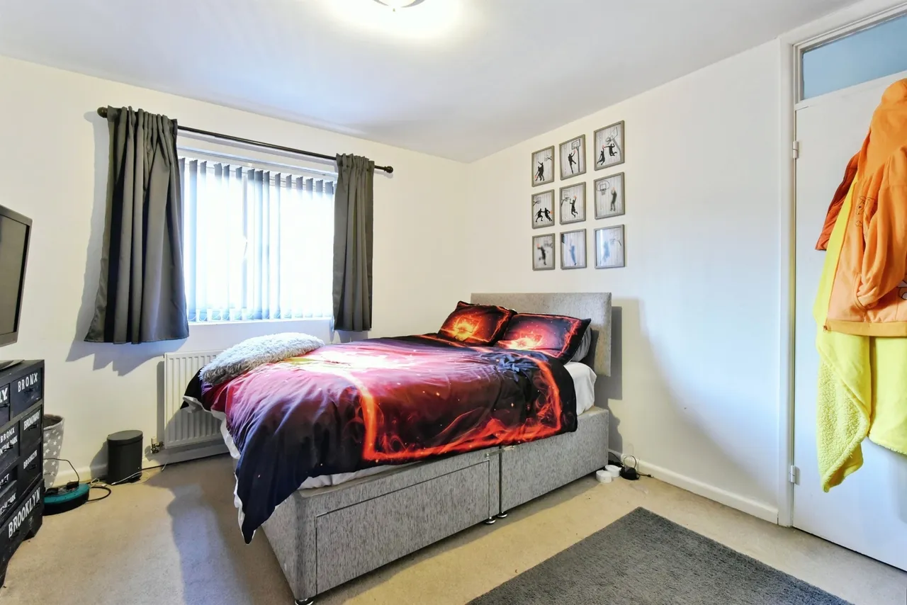 Carpenter Croft, Sheffield, S12, photo 8