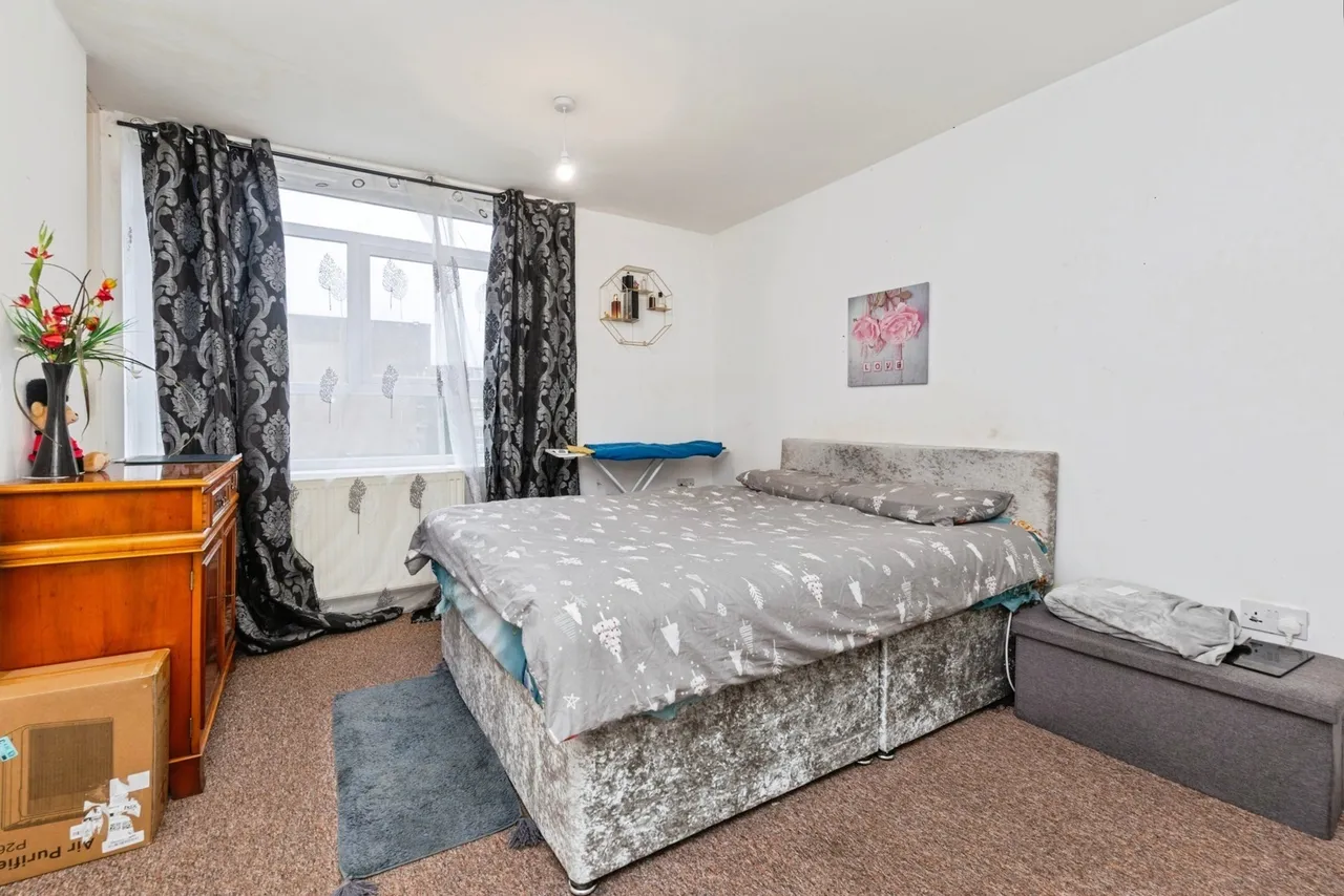 Collingwood Court, Washington, NE37, photo 10
