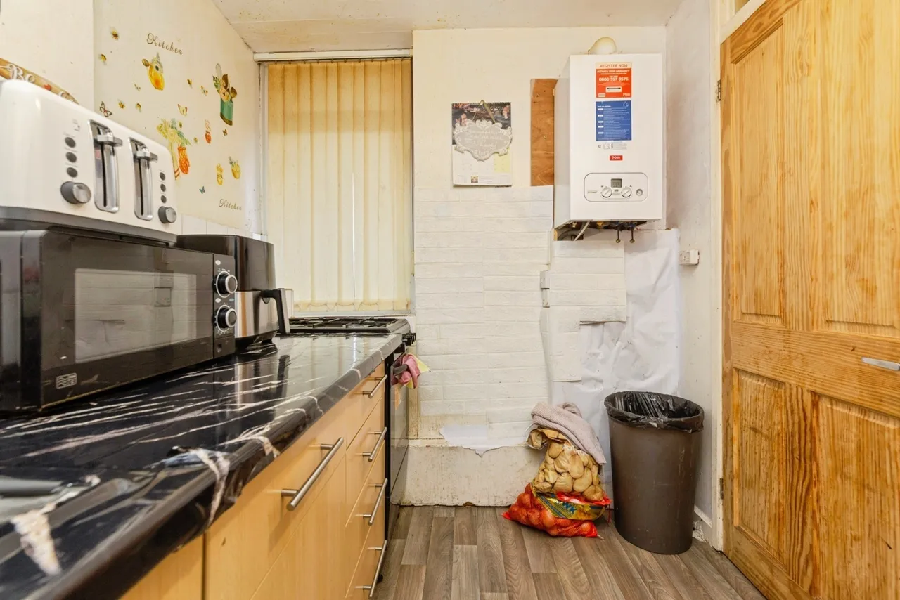 Collingwood Court, Washington, NE37, photo 6