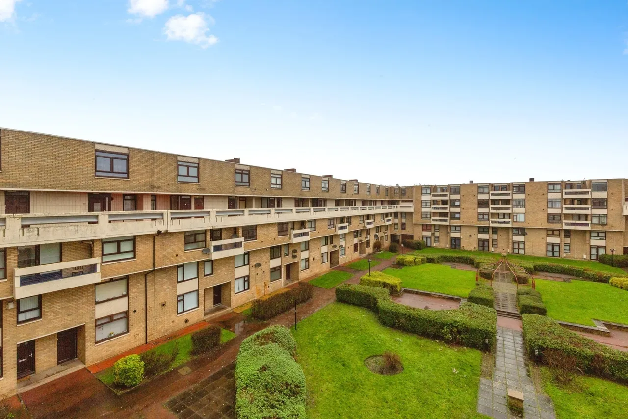 2 bed flat for sale, Collingwood Court, Washington, NE37