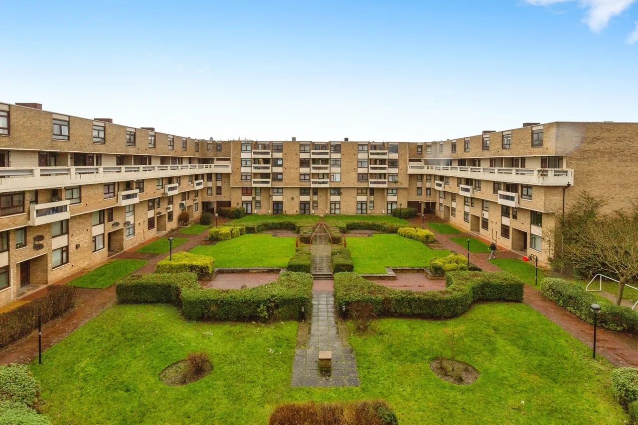 Collingwood Court, Washington, NE37, photo 14