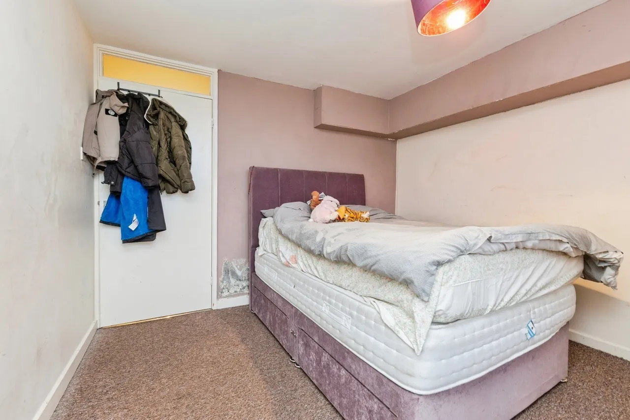Collingwood Court, Washington, NE37, photo 12