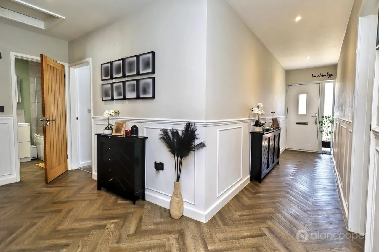 Ambleside Way, St Nicolas Park, CV11, photo 18