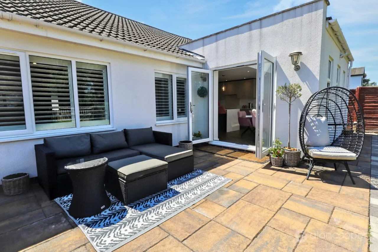Ambleside Way, St Nicolas Park, CV11, photo 32