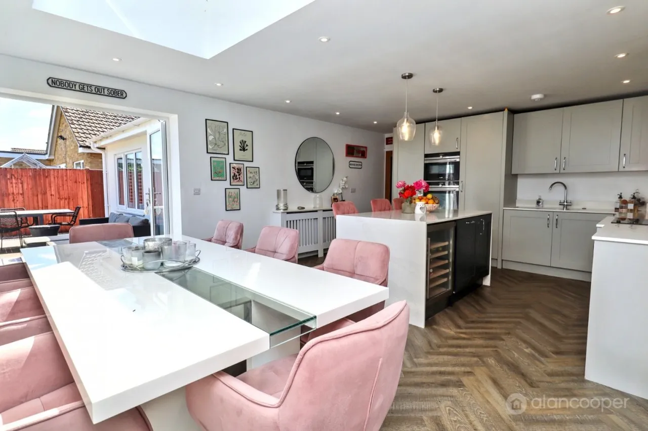Ambleside Way, St Nicolas Park, CV11, photo 14