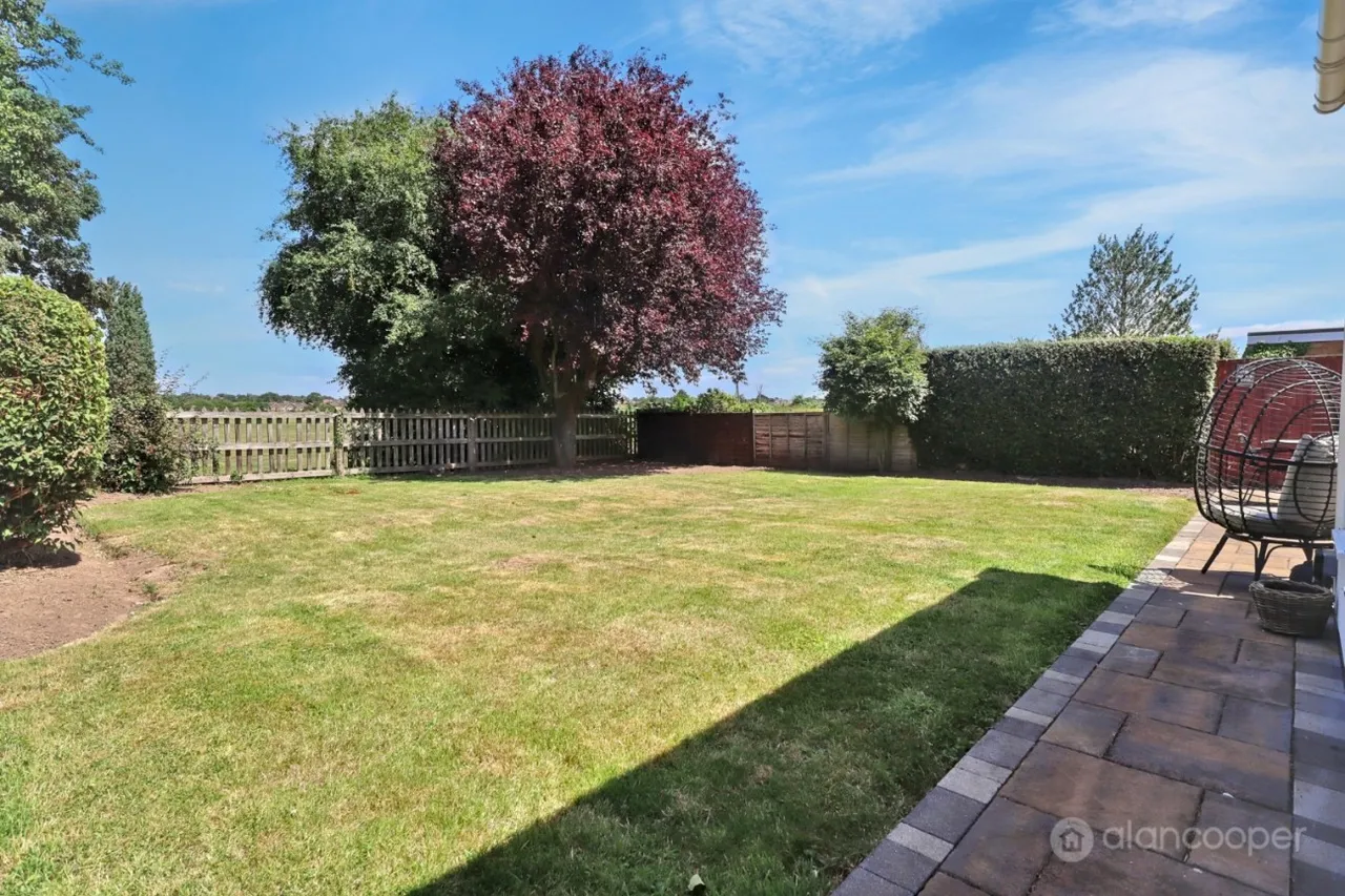 Ambleside Way, St Nicolas Park, CV11, photo 28