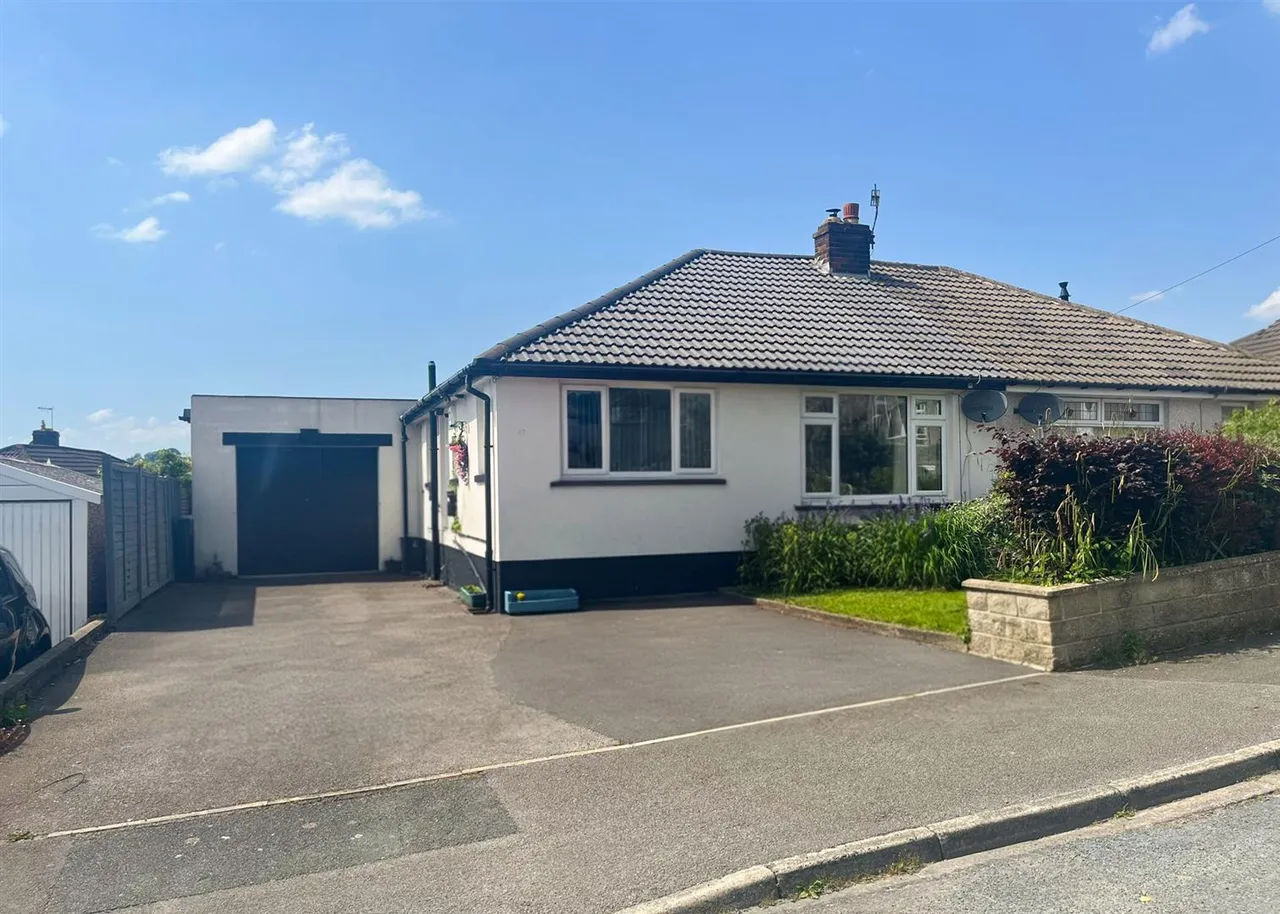 Aireville Mount, Silsden, BD20 0HY, photo 4