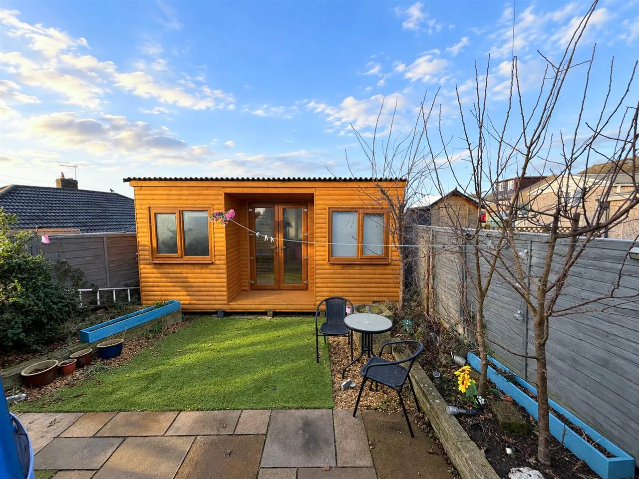 Aireville Mount, Silsden, BD20, photo 2