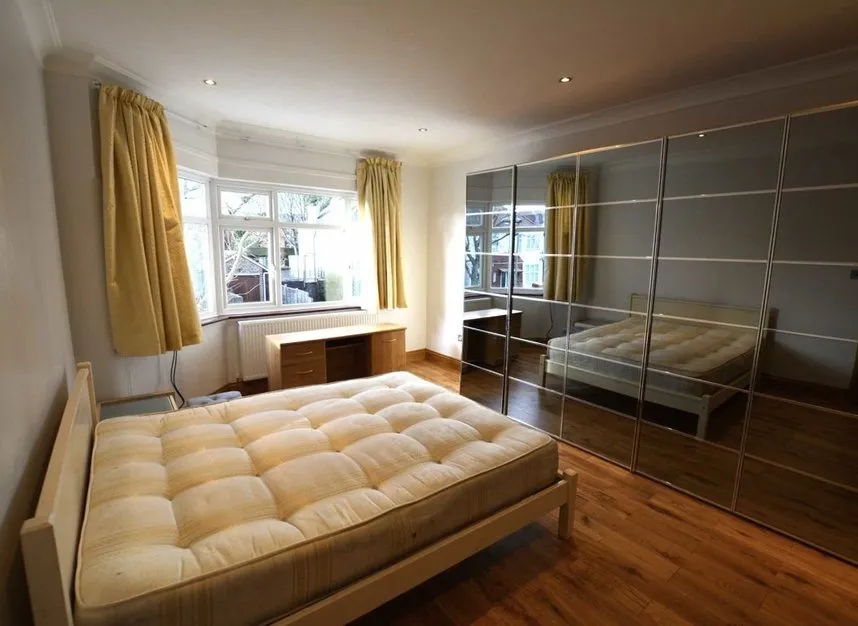 Neeld Crescent, Hendon, NW4, photo 6