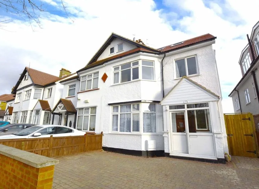5 bed house to rent — Neeld Crescent, Hendon, NW4