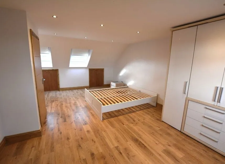 Neeld Crescent, Hendon, NW4, photo 7