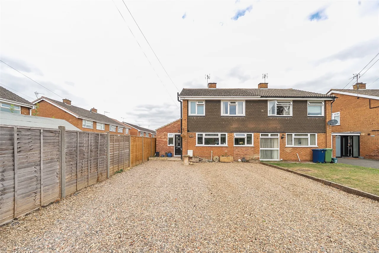 3 bed house for sale — Wellfield, Tewkesbury, GL20 8BY