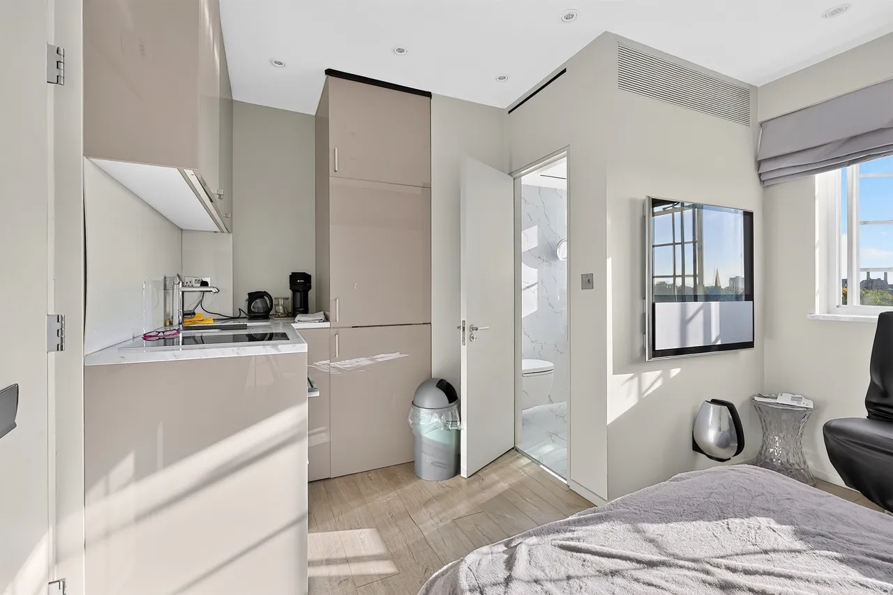 Sloane Avenue, London, SW3, photo 3