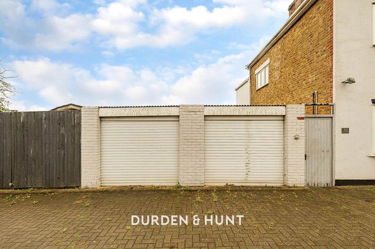 Southend Road, Fobbing, SS17, photo 30